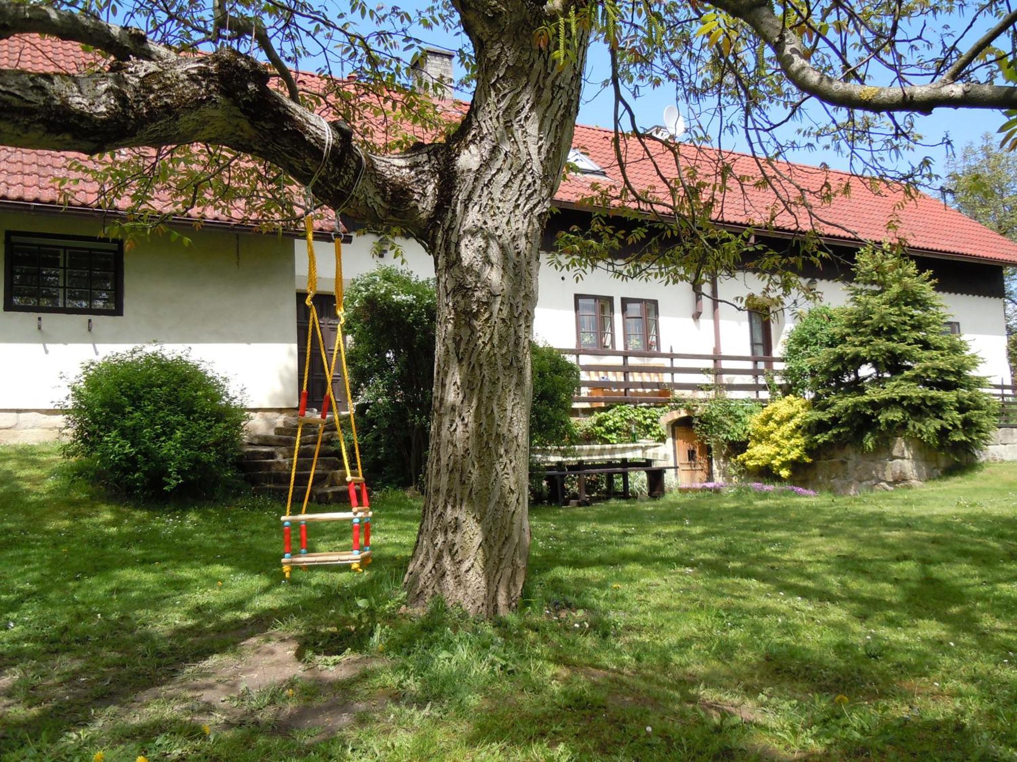 Hotel Ubytovani V Ceskem Raji Holín Exterior foto